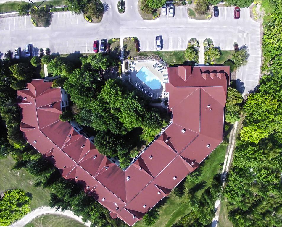 High Point Inn Іфреім Екстер'єр фото